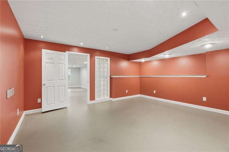 694 Shore View Property Photo 32