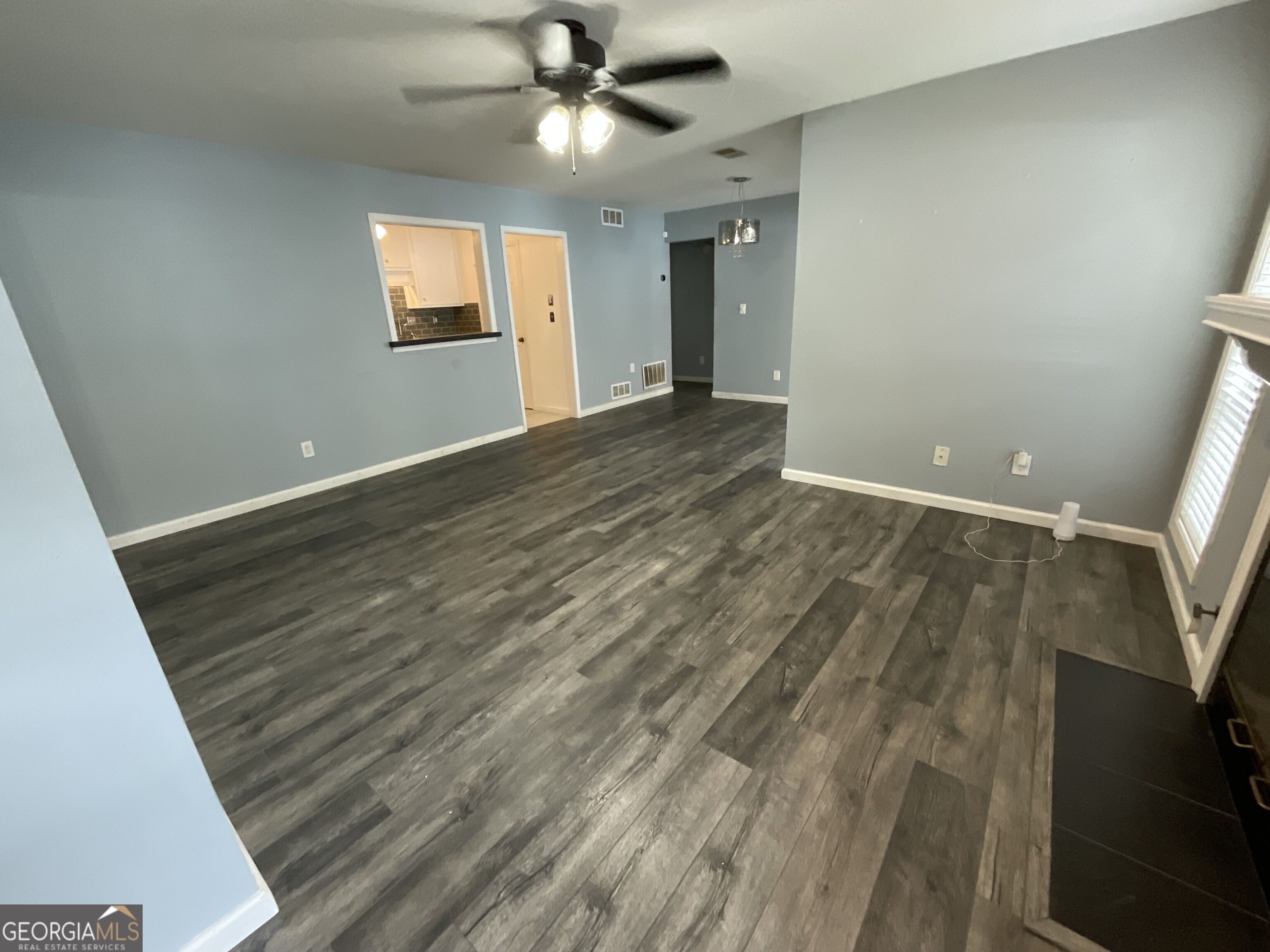 3969 Woodridge Way Property Photo 17