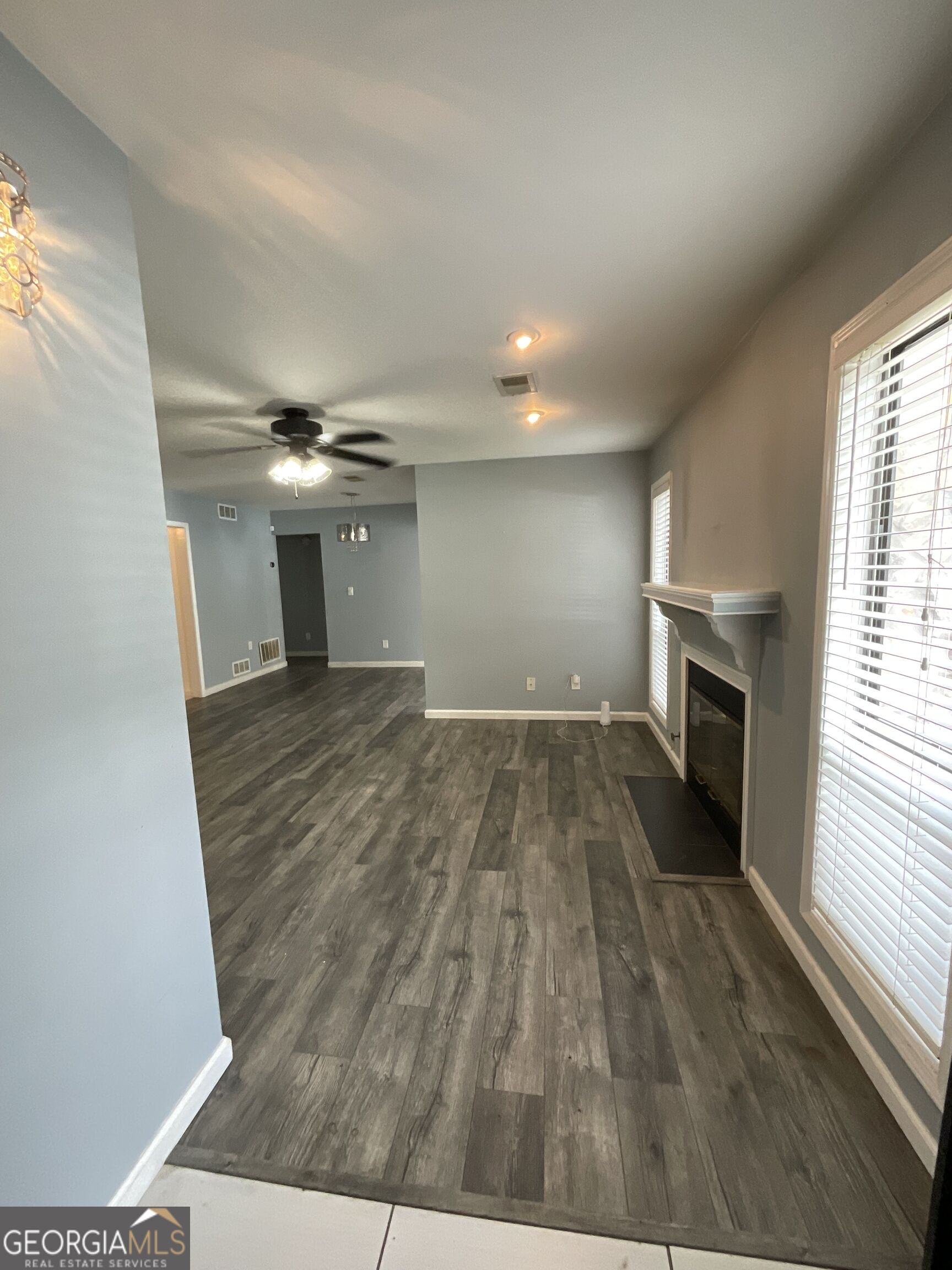 3969 Woodridge Way Property Photo 18