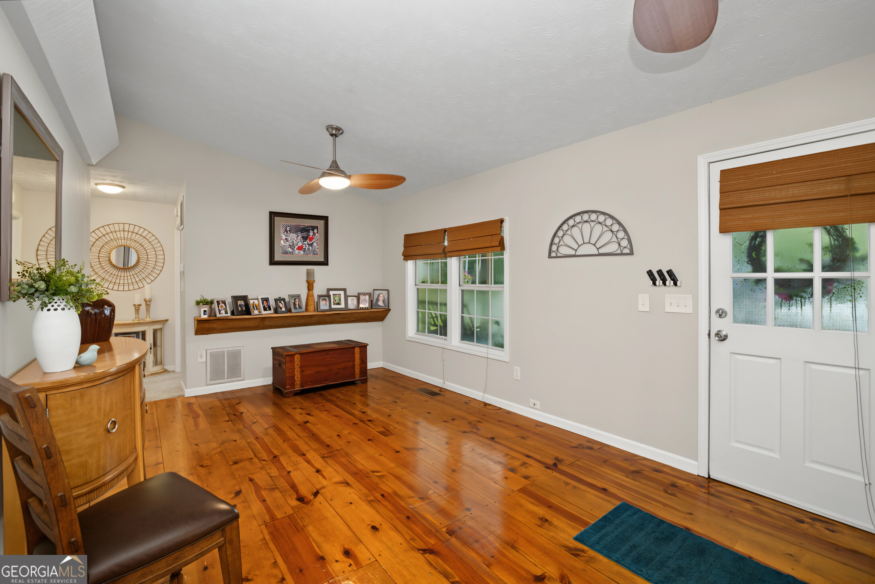 331 Clearwater Road Property Photo 11