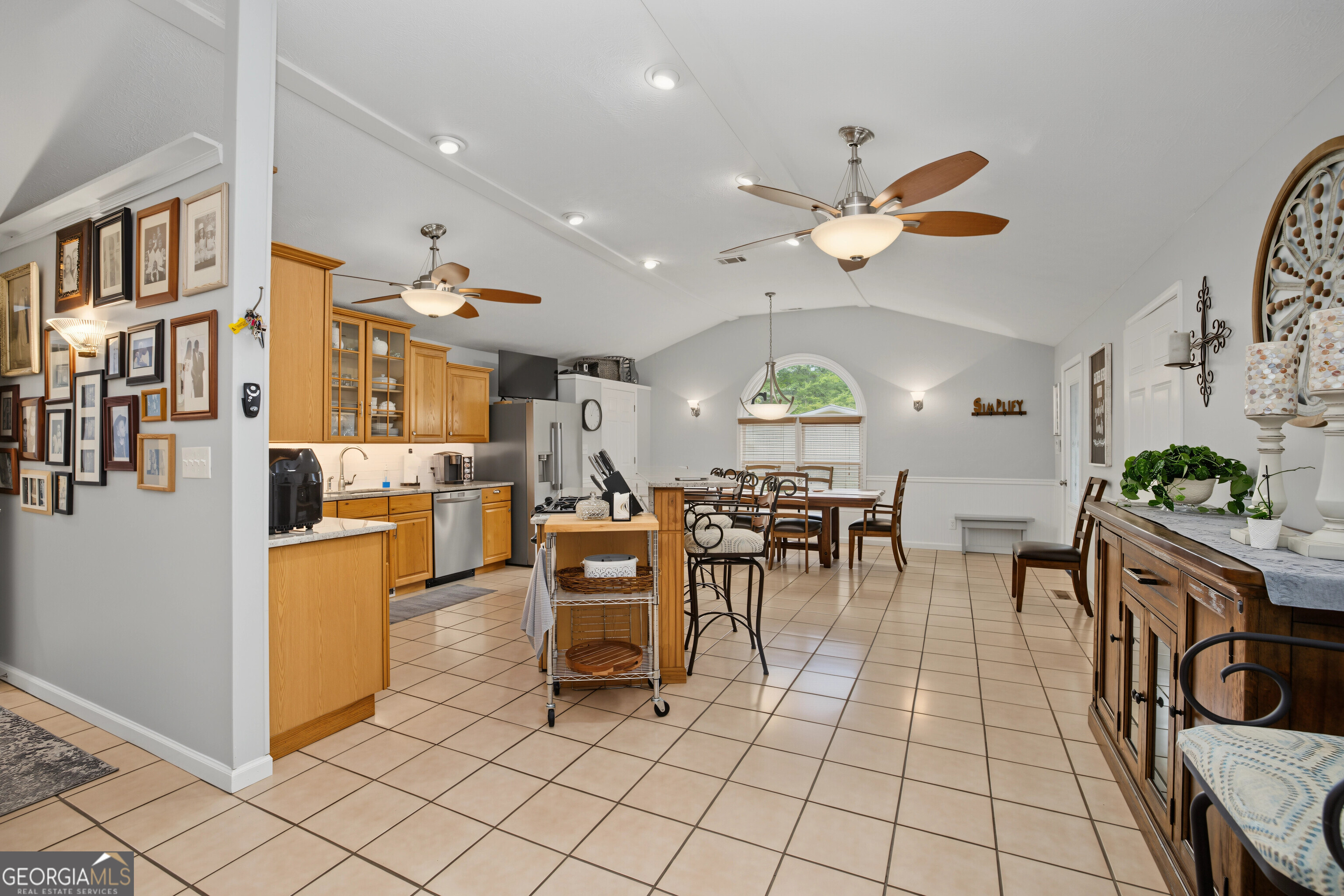 331 Clearwater Road Property Photo 13