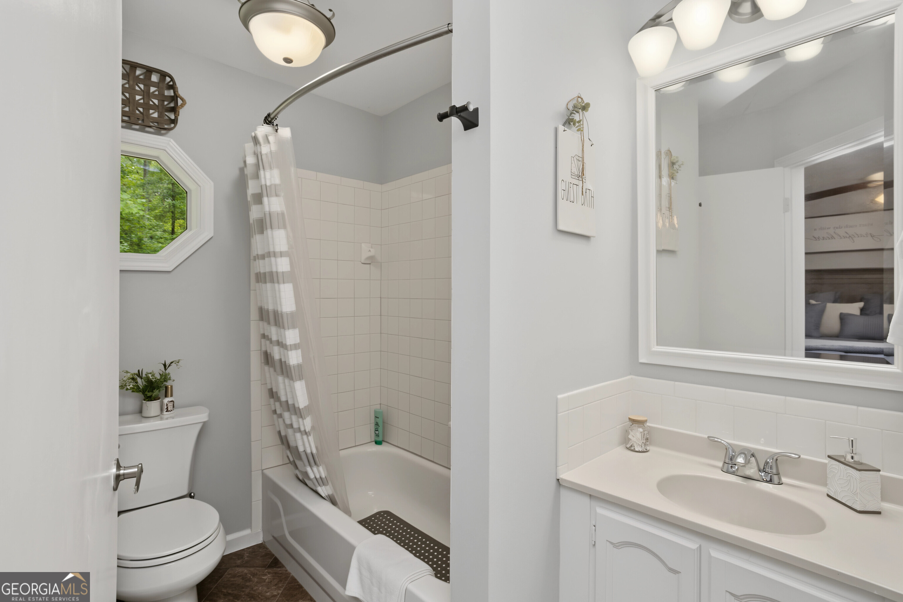 331 Clearwater Road Property Photo 28