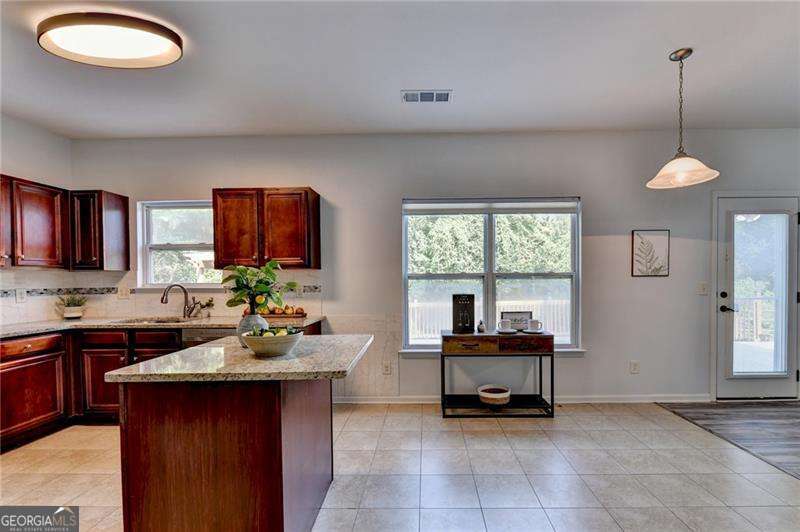 220 Nichols Drive Property Photo 21
