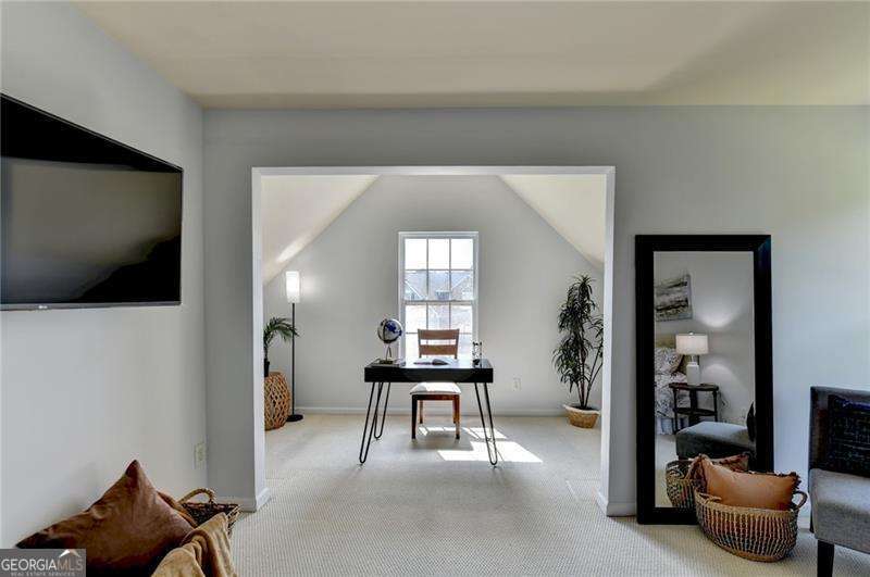 220 Nichols Drive Property Photo 38