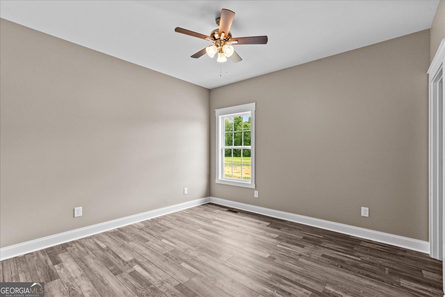 2442 Sw Brown Bridge Road Property Photo 10