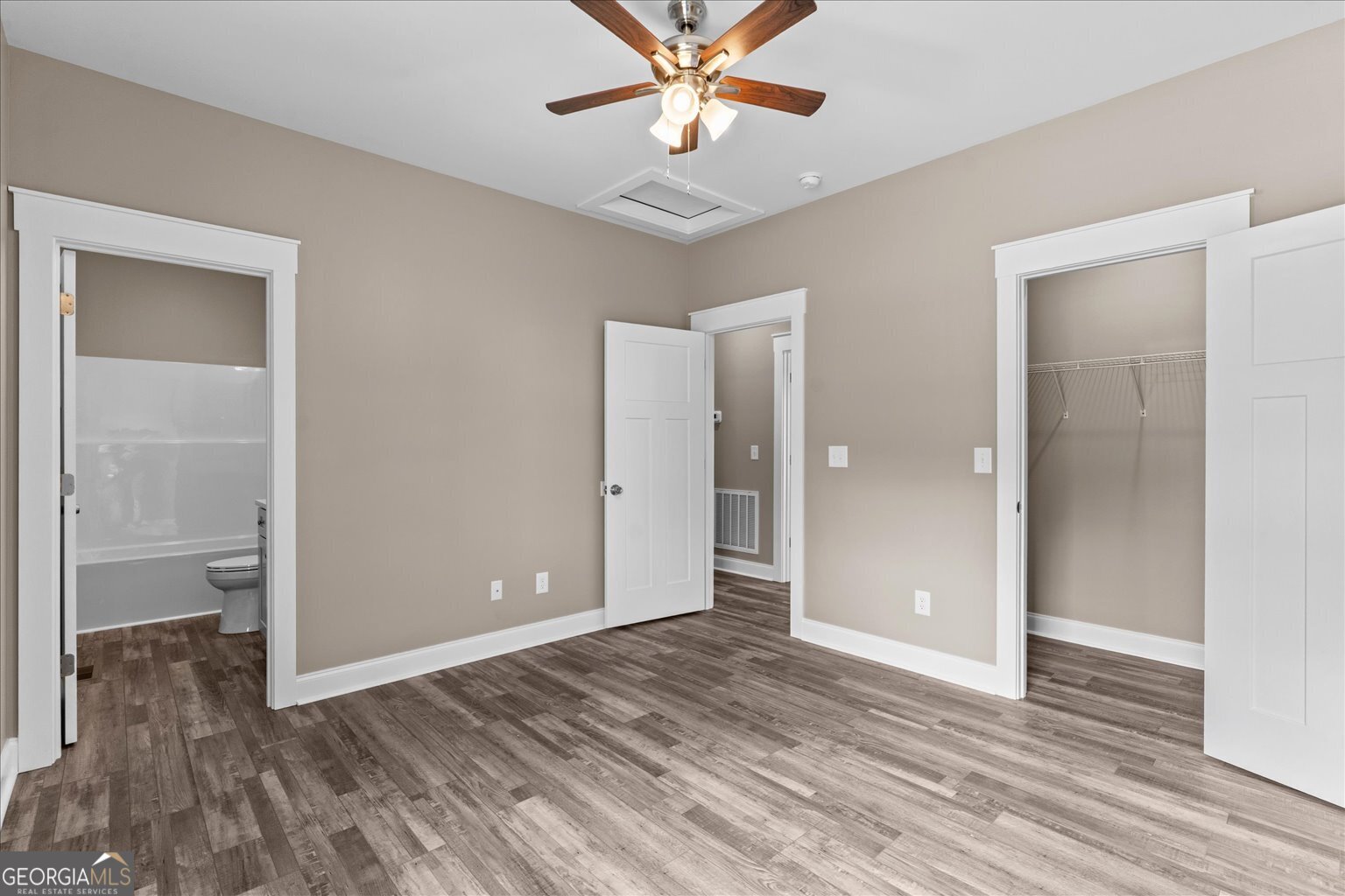 2442 Sw Brown Bridge Road Property Photo 11