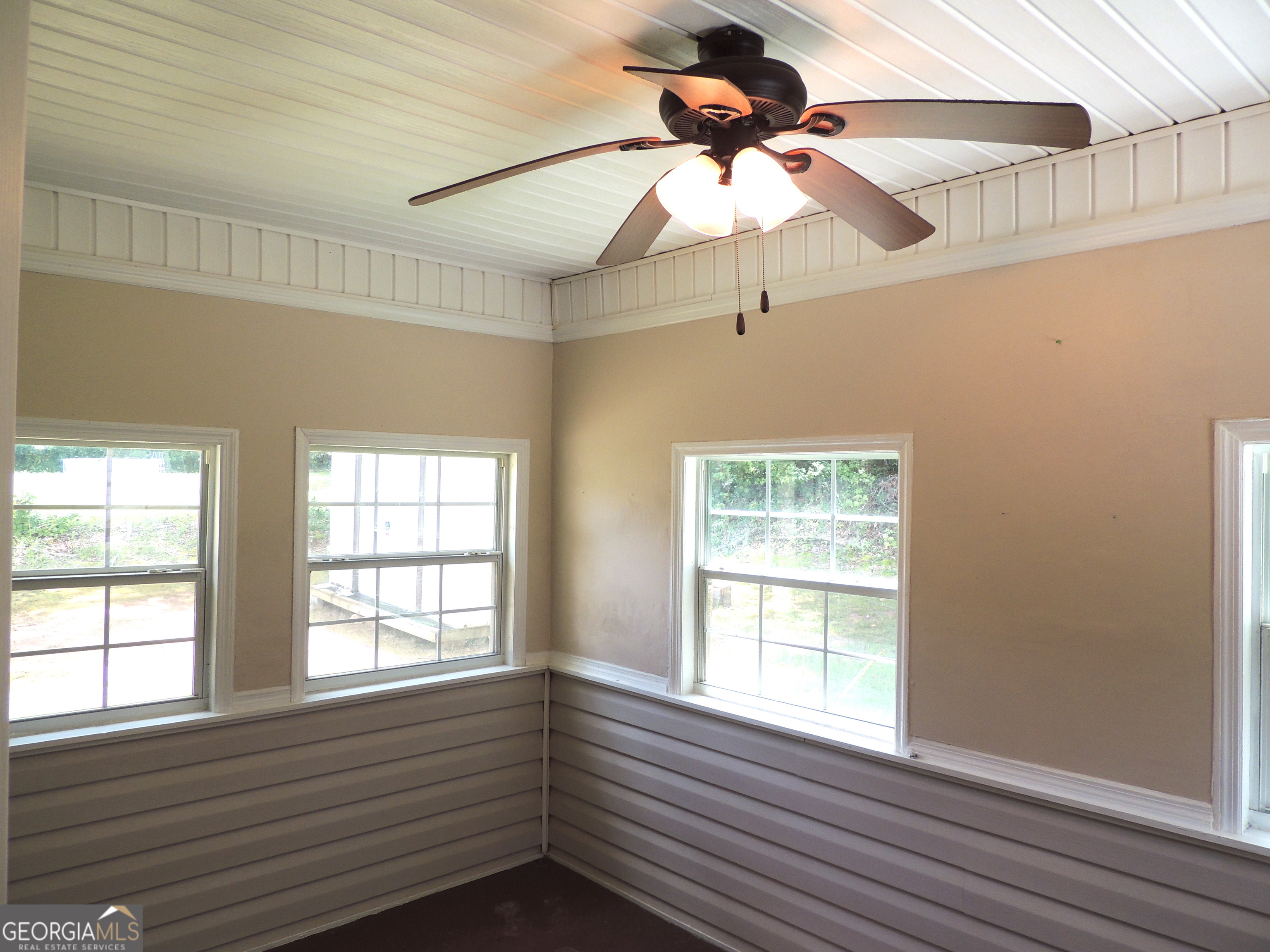 260 Mountainview Drive Property Photo 17