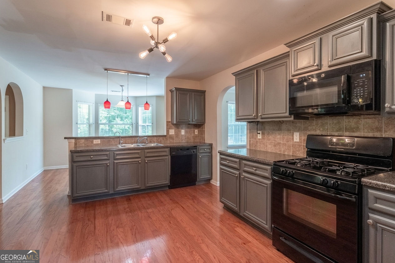 7377 Spoleto Loop Property Photo 11