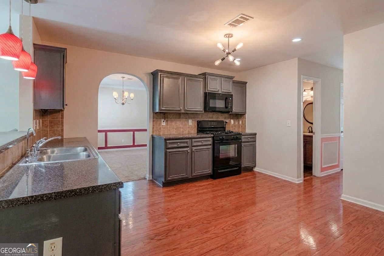 7377 Spoleto Loop Property Photo 13