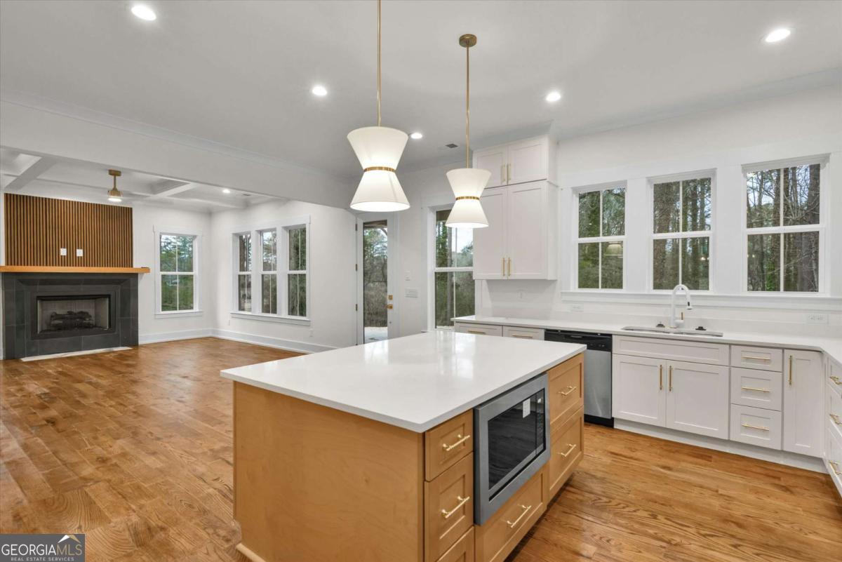 3367 Dodson Drive Property Photo 11