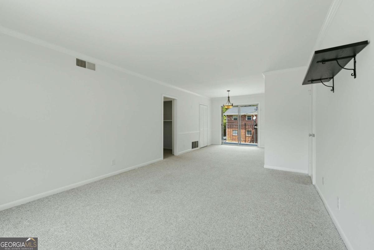 510 Coventry Road # 3c Property Photo 4