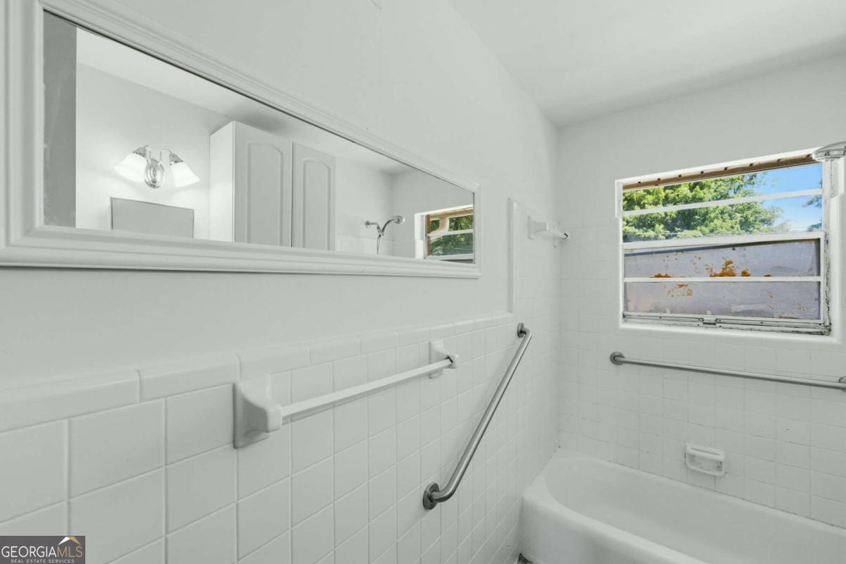 510 Coventry Road # 3c Property Photo 20