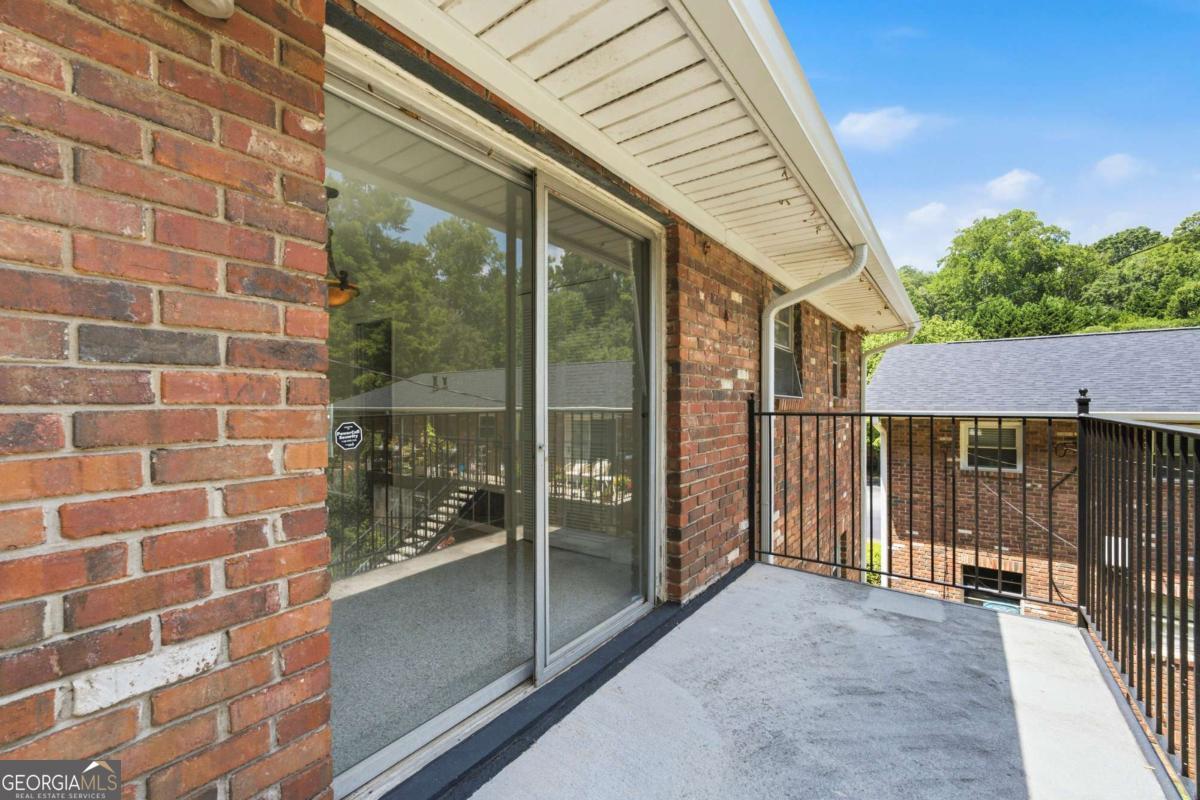 510 Coventry Road # 3c Property Photo 25