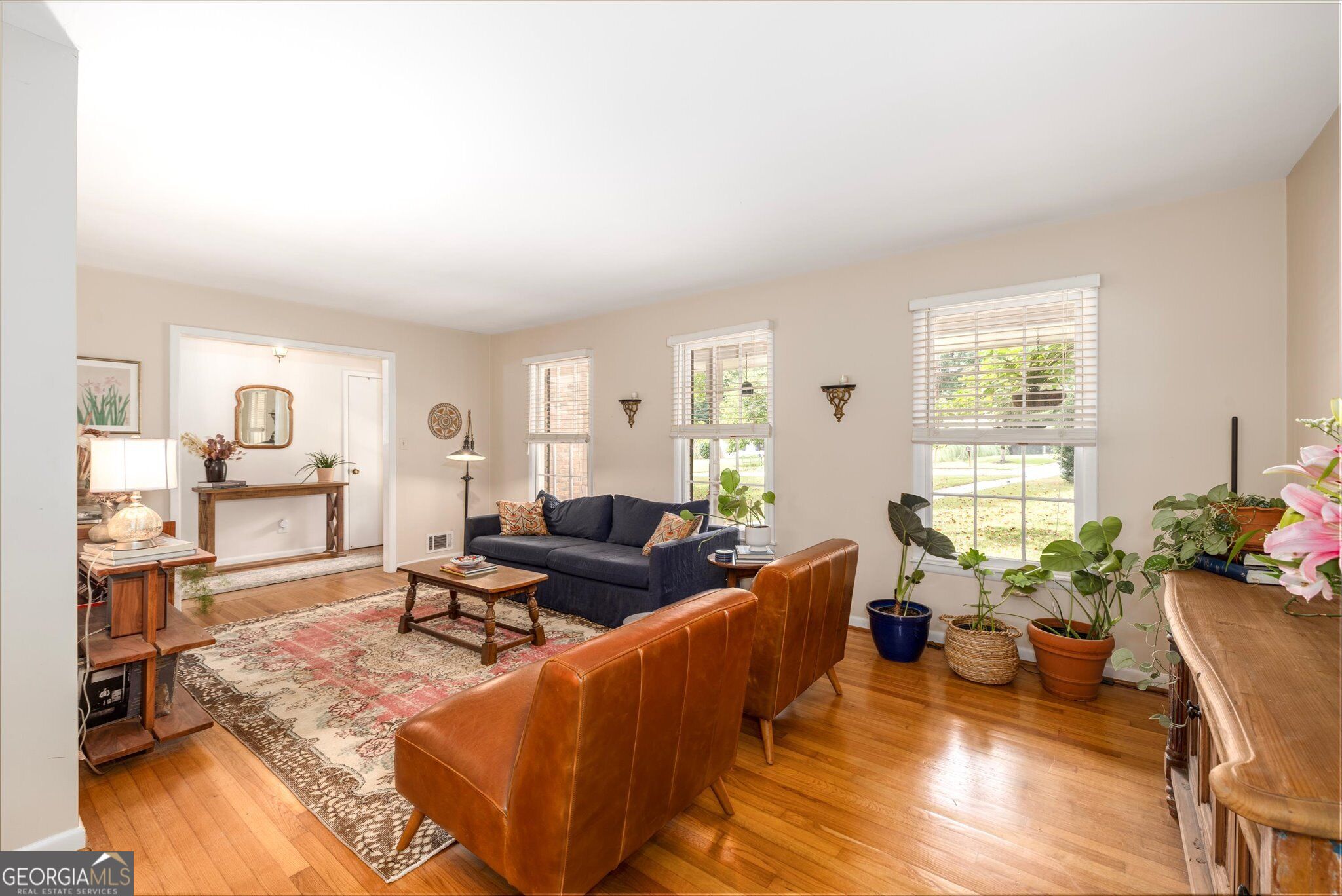 3921 Woburn Drive Property Photo 8