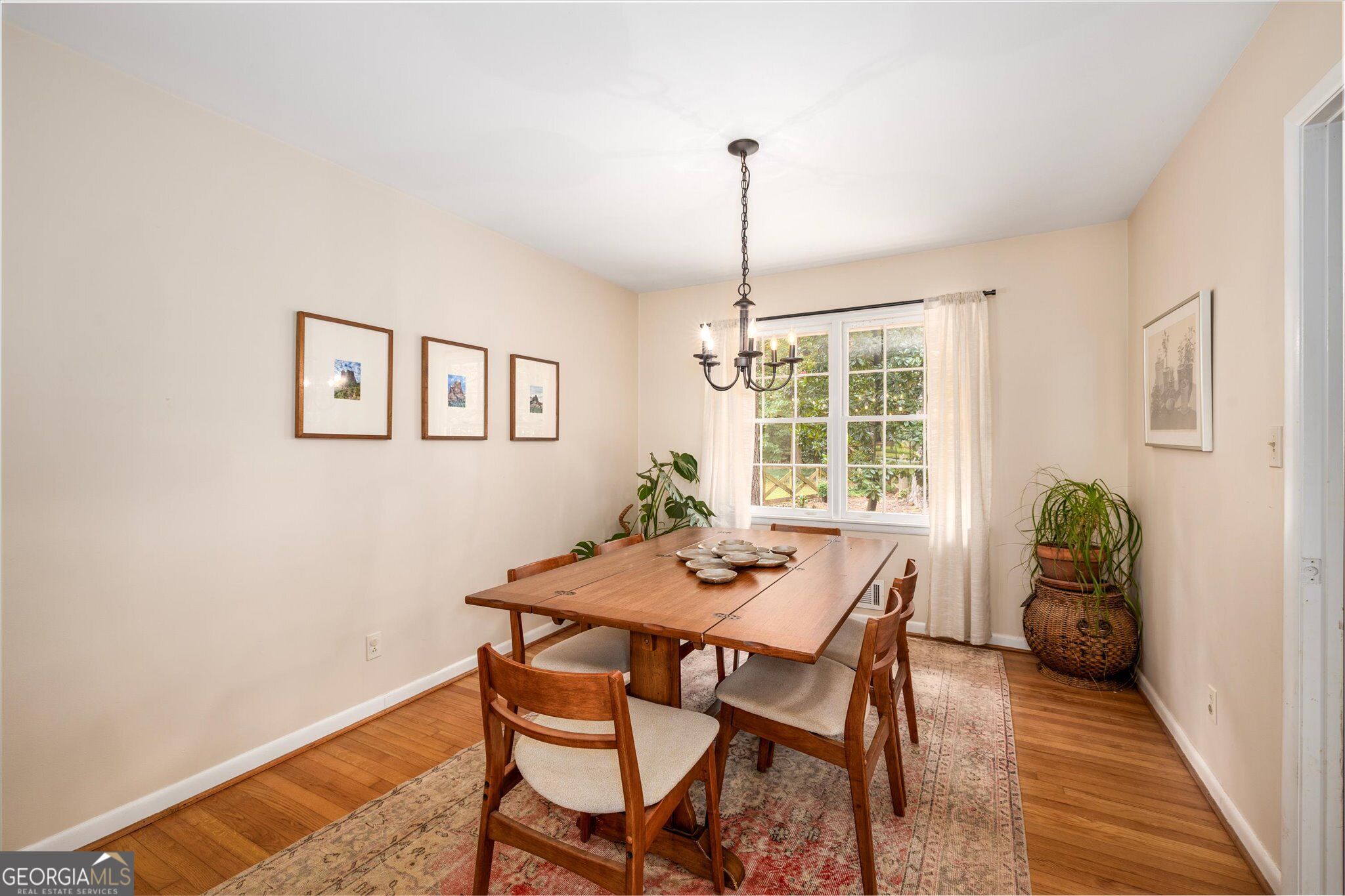3921 Woburn Drive Property Photo 10