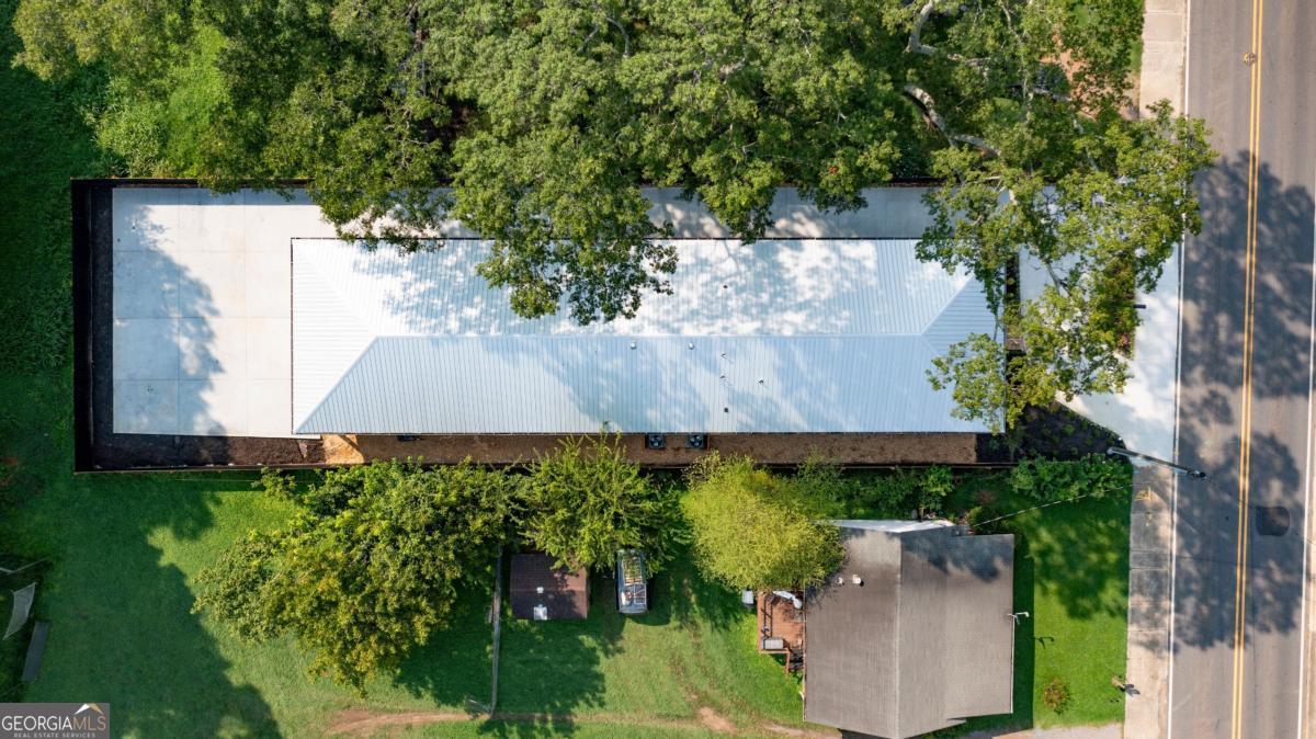 225 N Erwin Street Property Photo 59