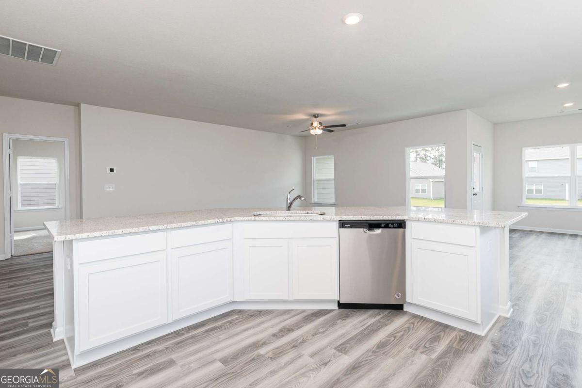 387 Sand Dune Way Property Photo 1