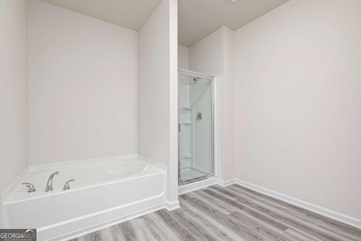 387 Sand Dune Way Property Photo 7