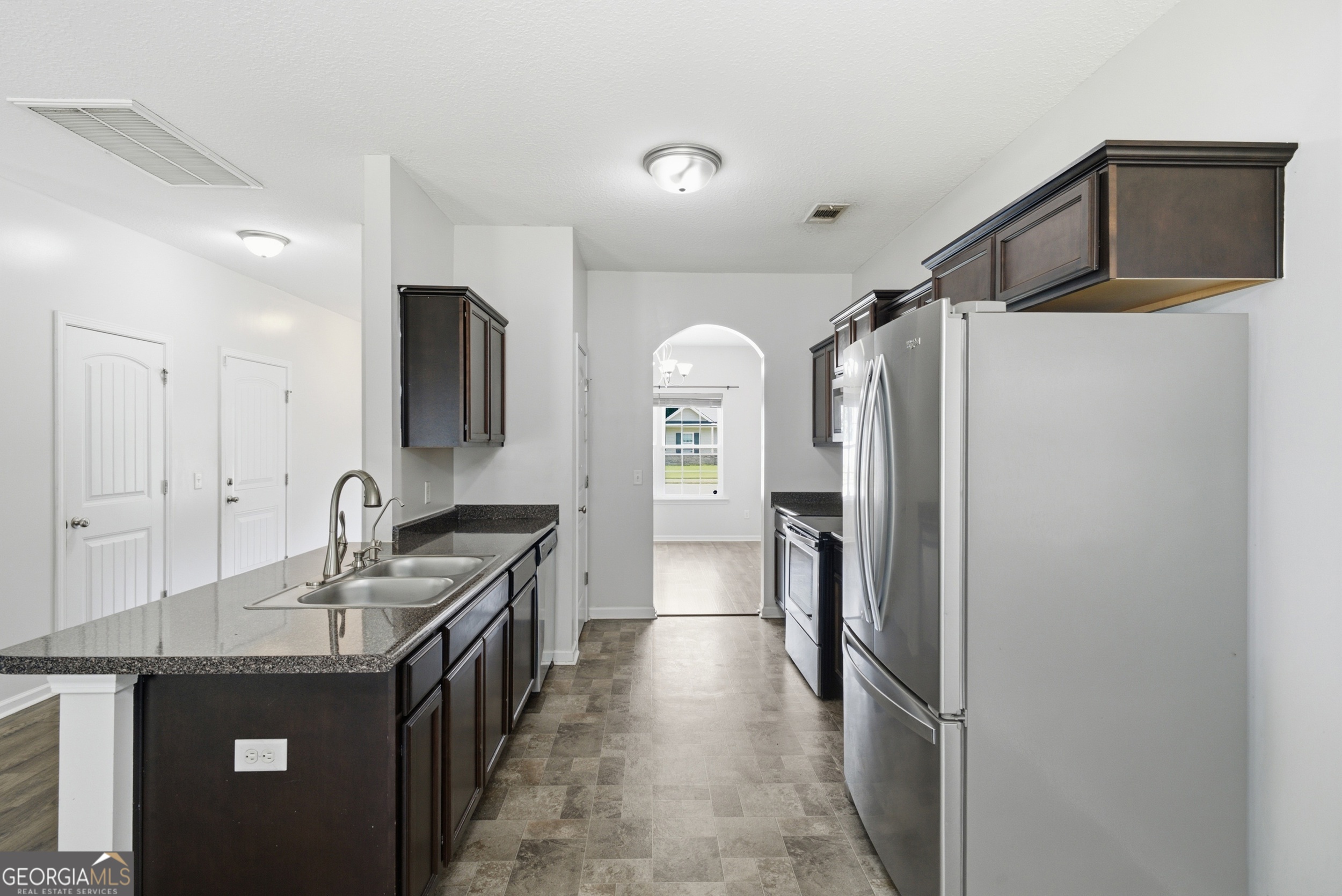 1277 Peacock Trail Property Photo 9