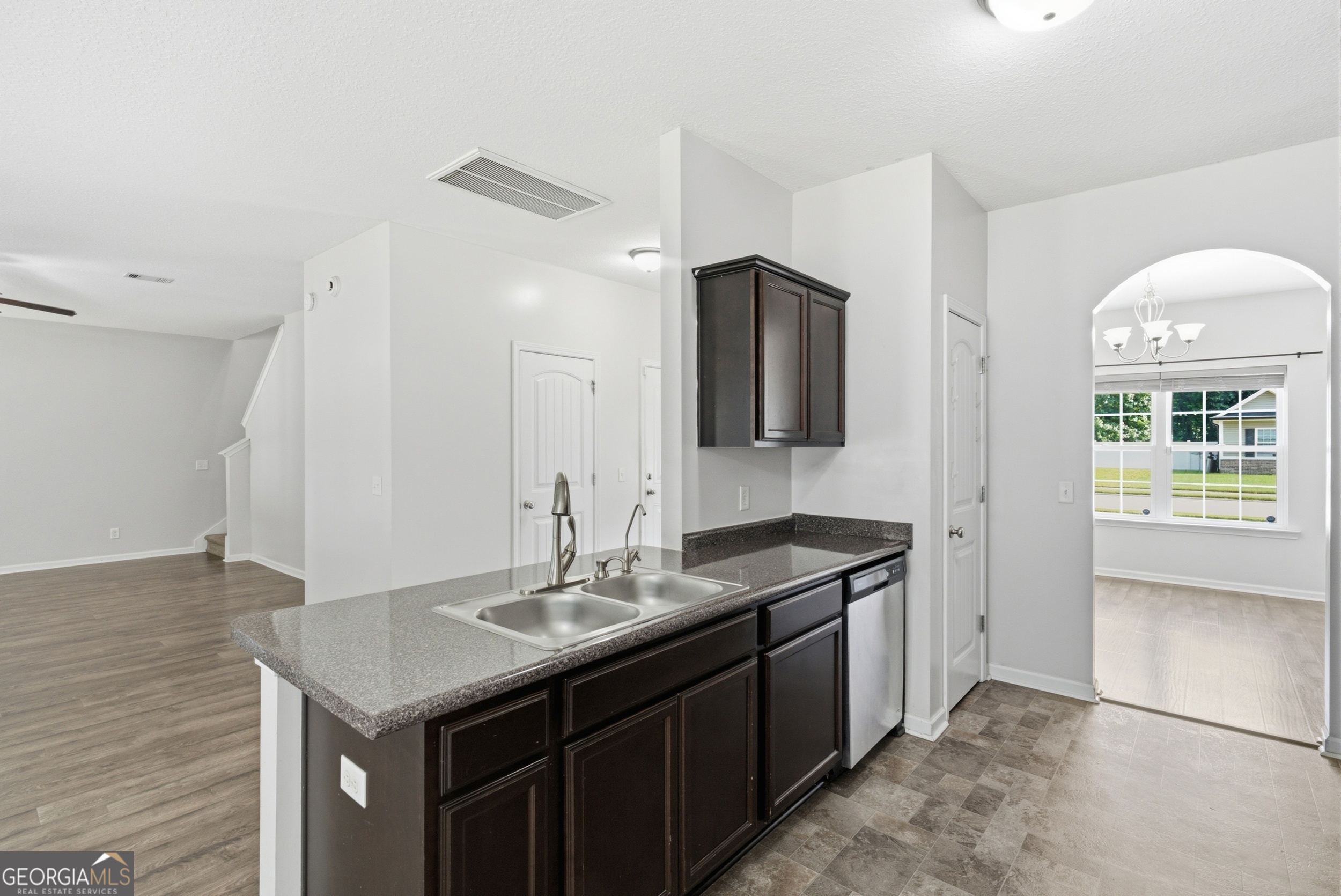1277 Peacock Trail Property Photo 10