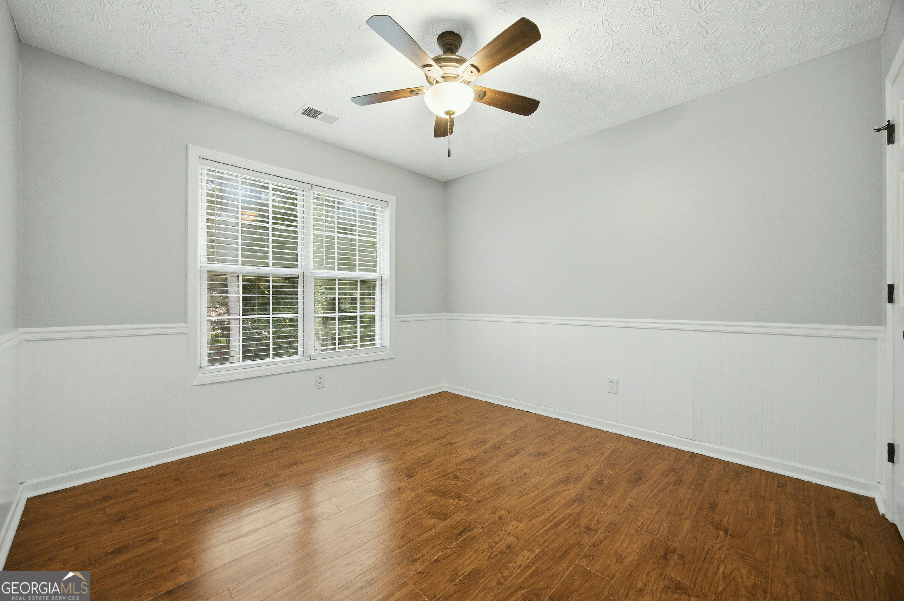 2945 Emerald Springs Drive Property Photo 11