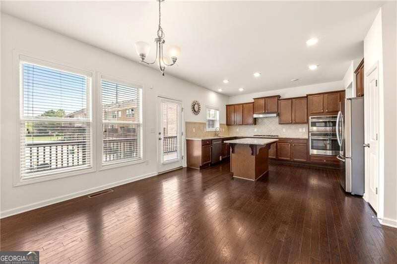 849 Ivy Vine Place Property Photo 17