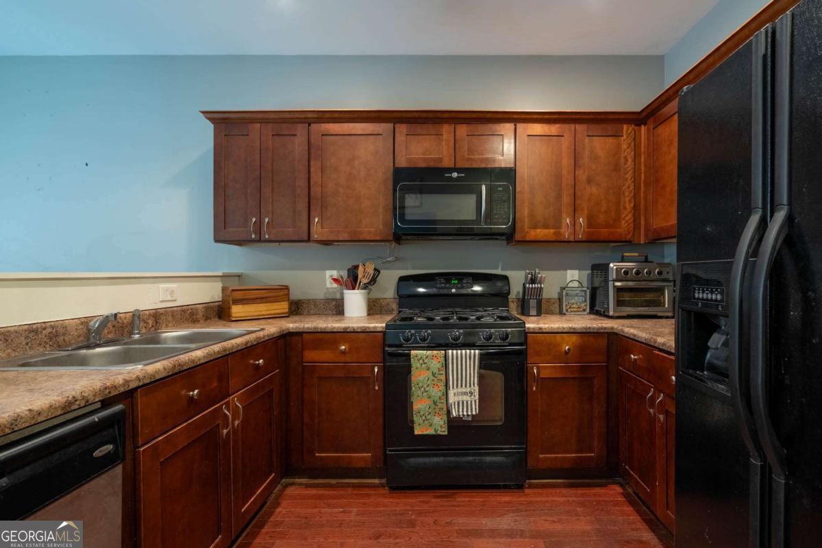 115 Bethany Manor Drive Property Photo 8
