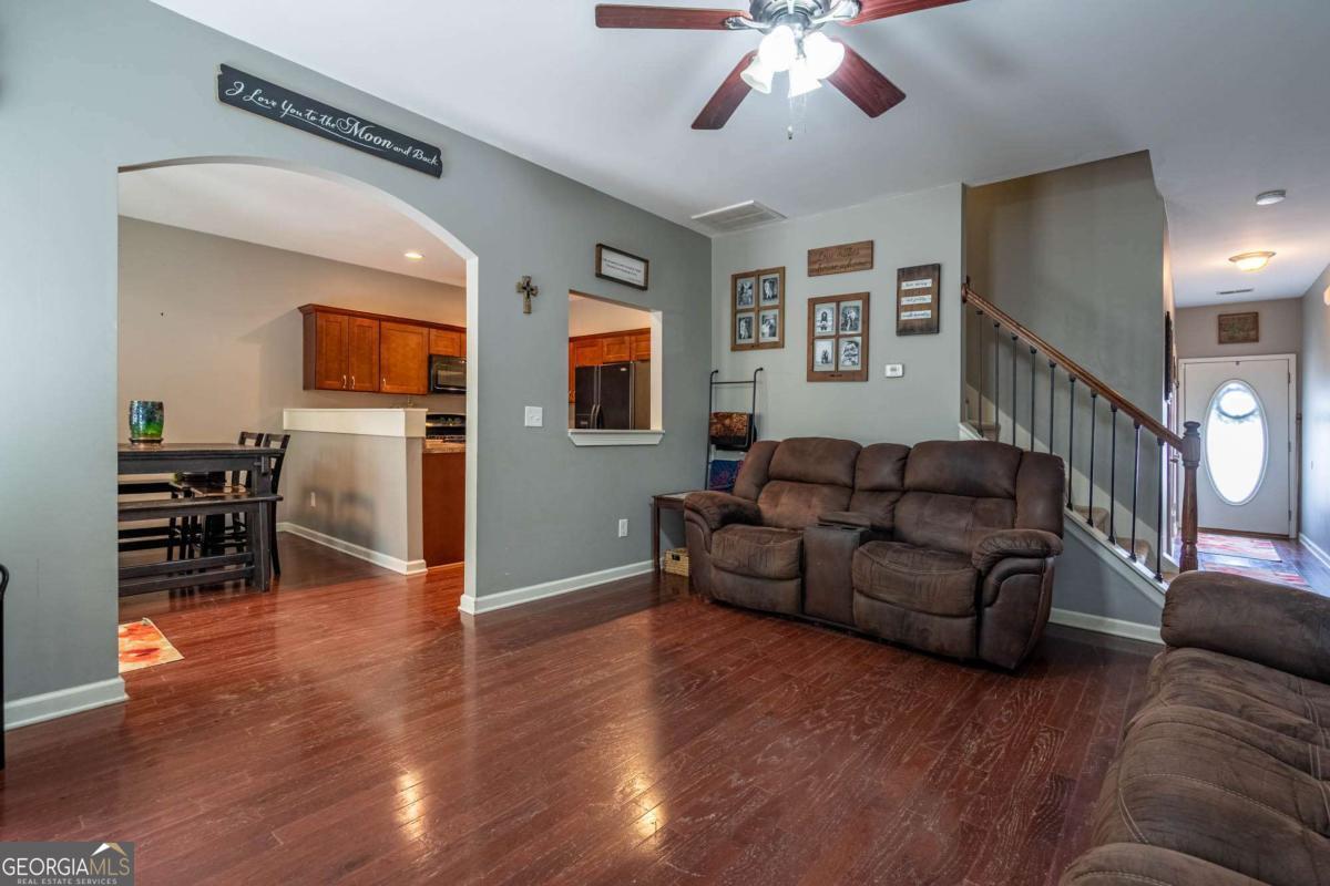 115 Bethany Manor Drive Property Photo 10