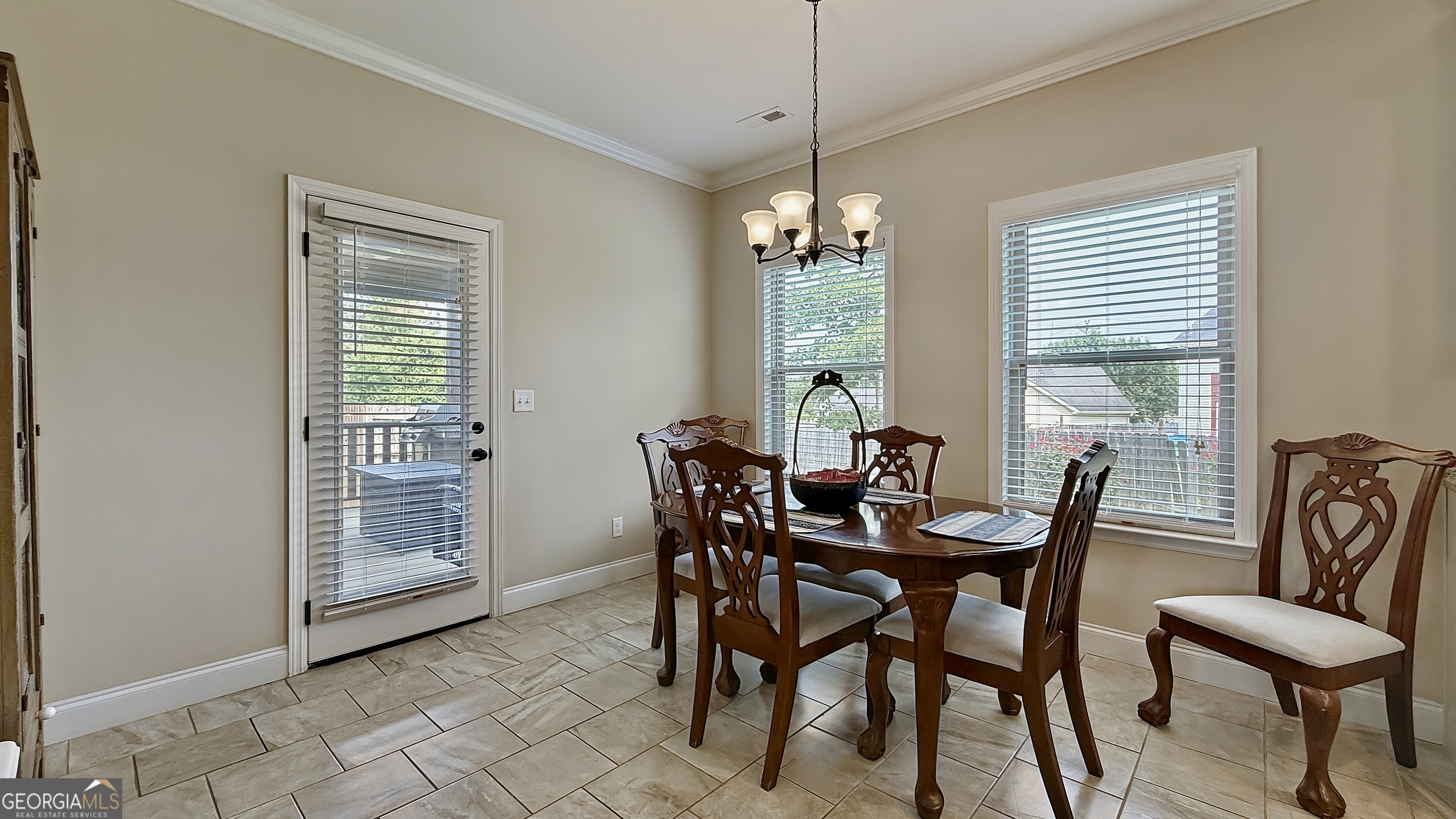 188 Franklin Circle Property Photo 10