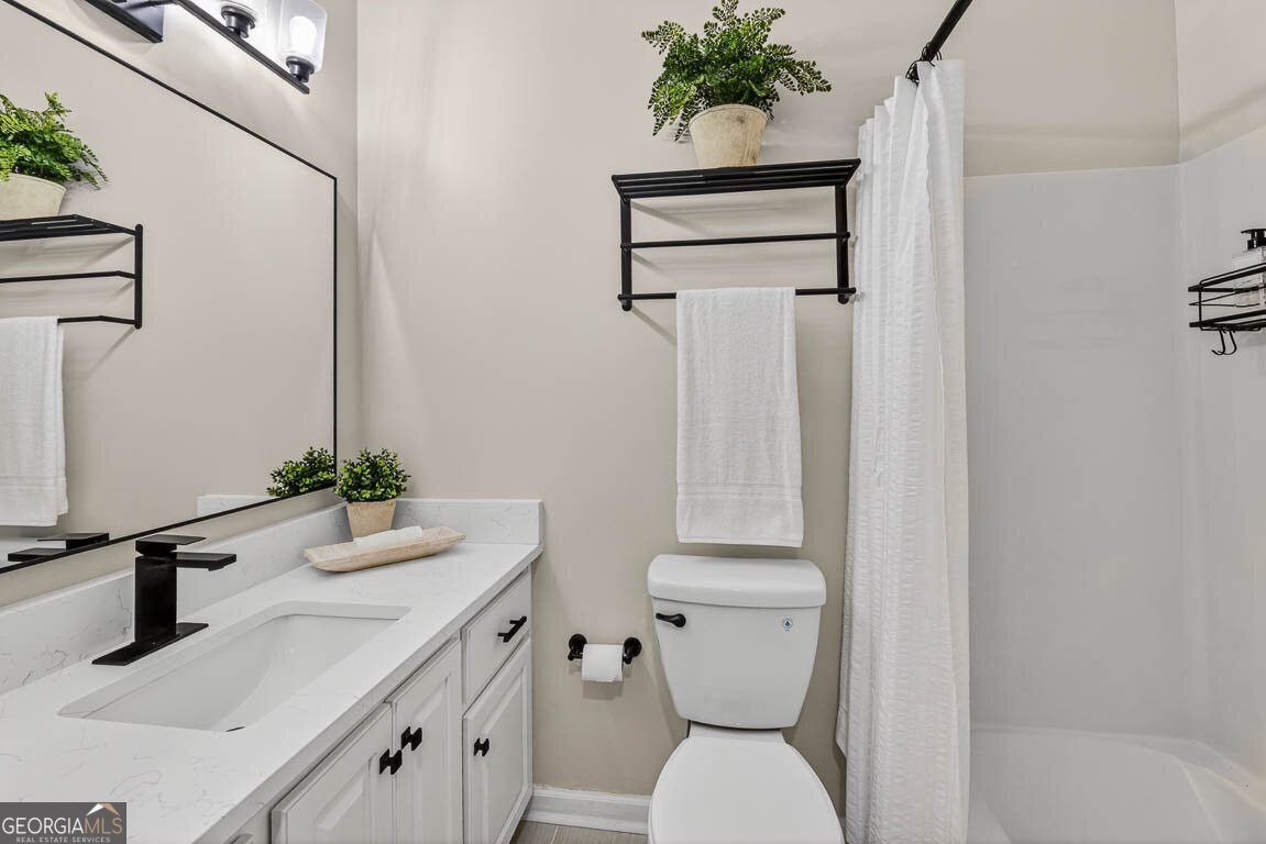 153 Dalton Cody Drive Property Photo 9