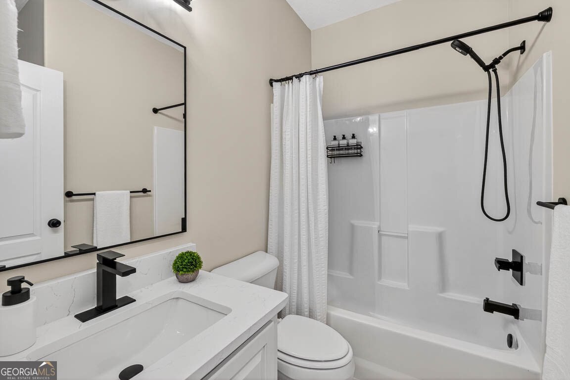 153 Dalton Cody Drive Property Photo 17