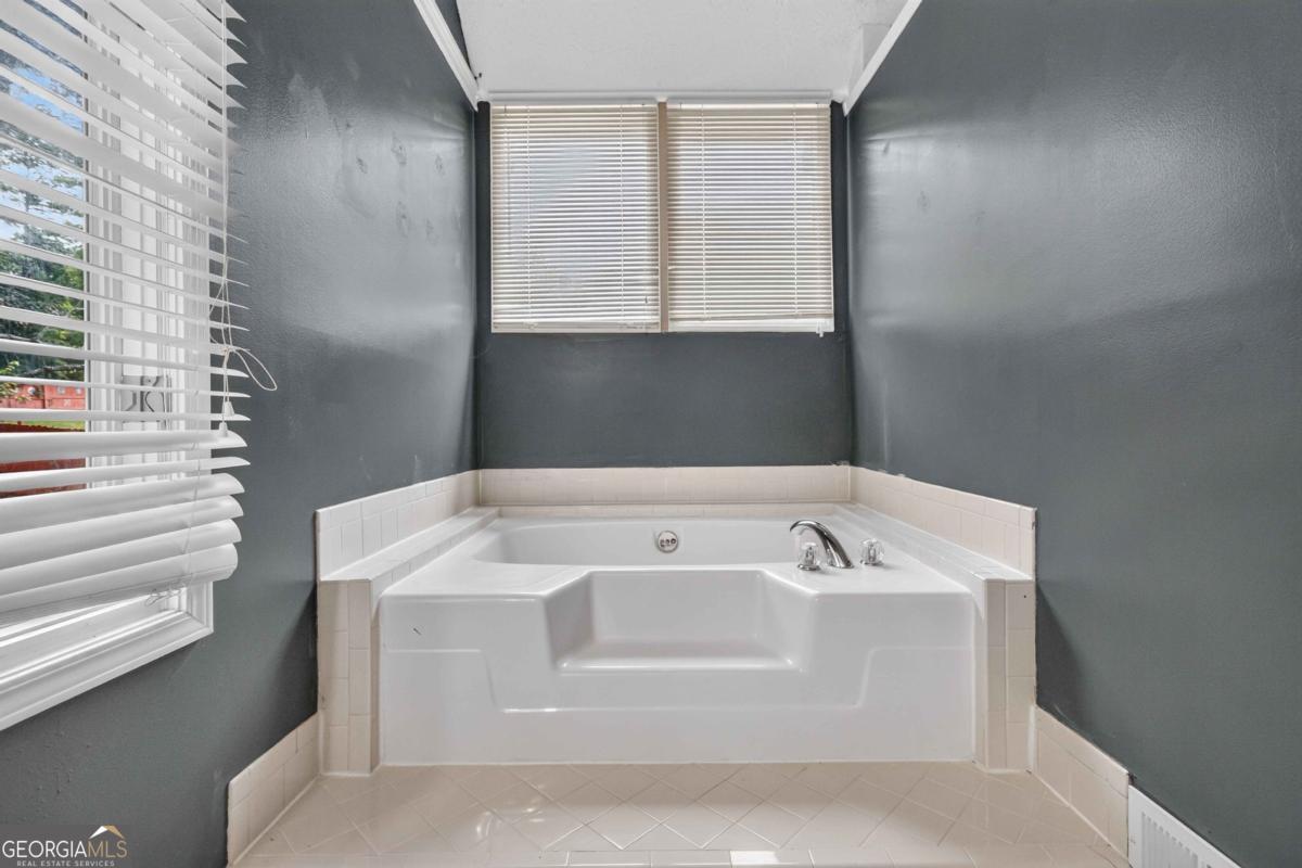 1339 Mundys Mill Road Property Photo 19