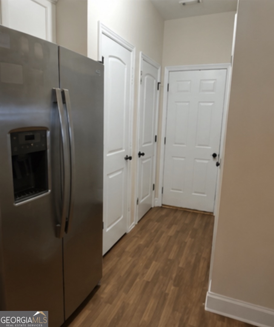 210 Summergate Lane Property Photo 3