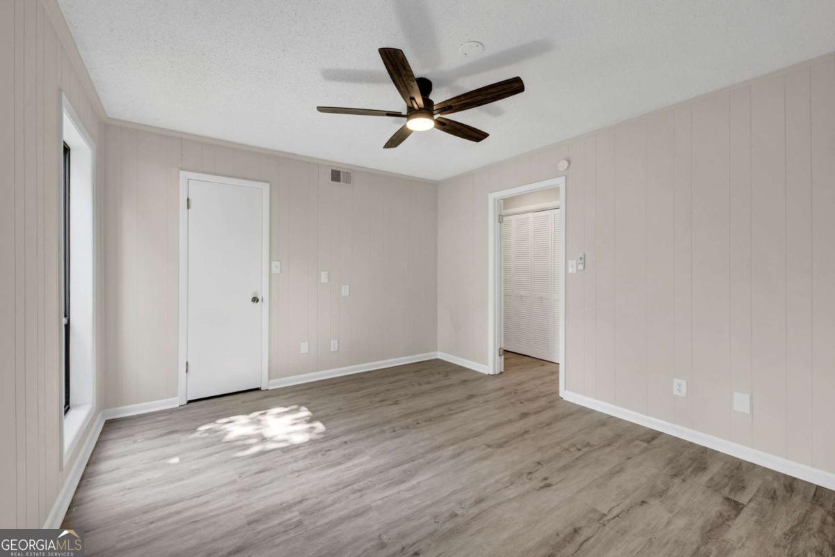 708 Serramonte Drive Property Photo 5