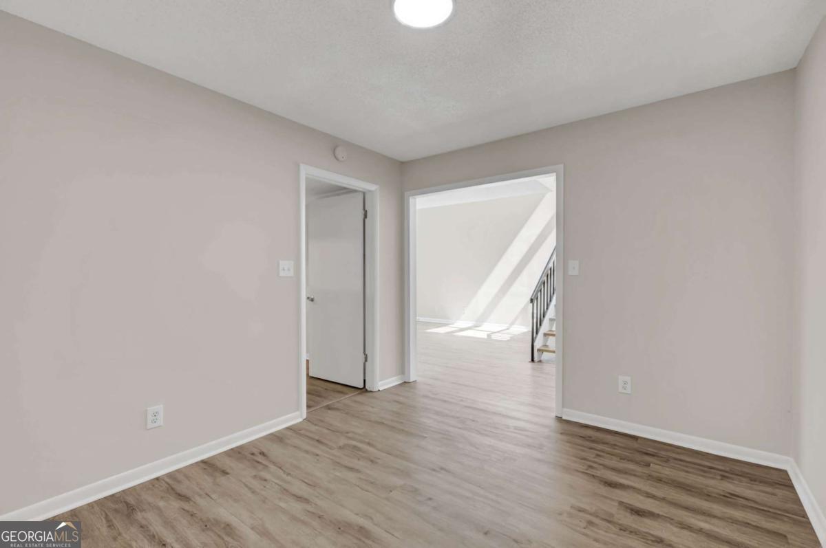 708 Serramonte Drive Property Photo 9