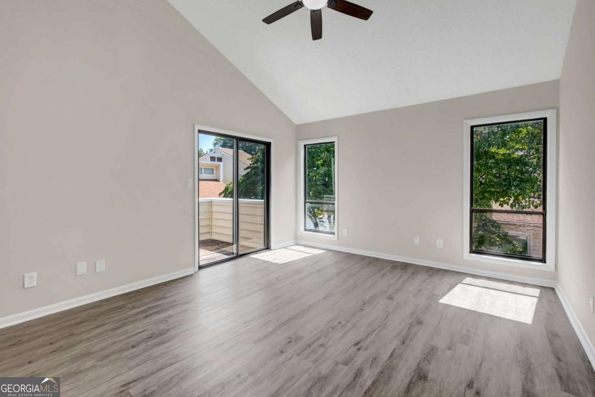 708 Serramonte Drive Property Photo 20