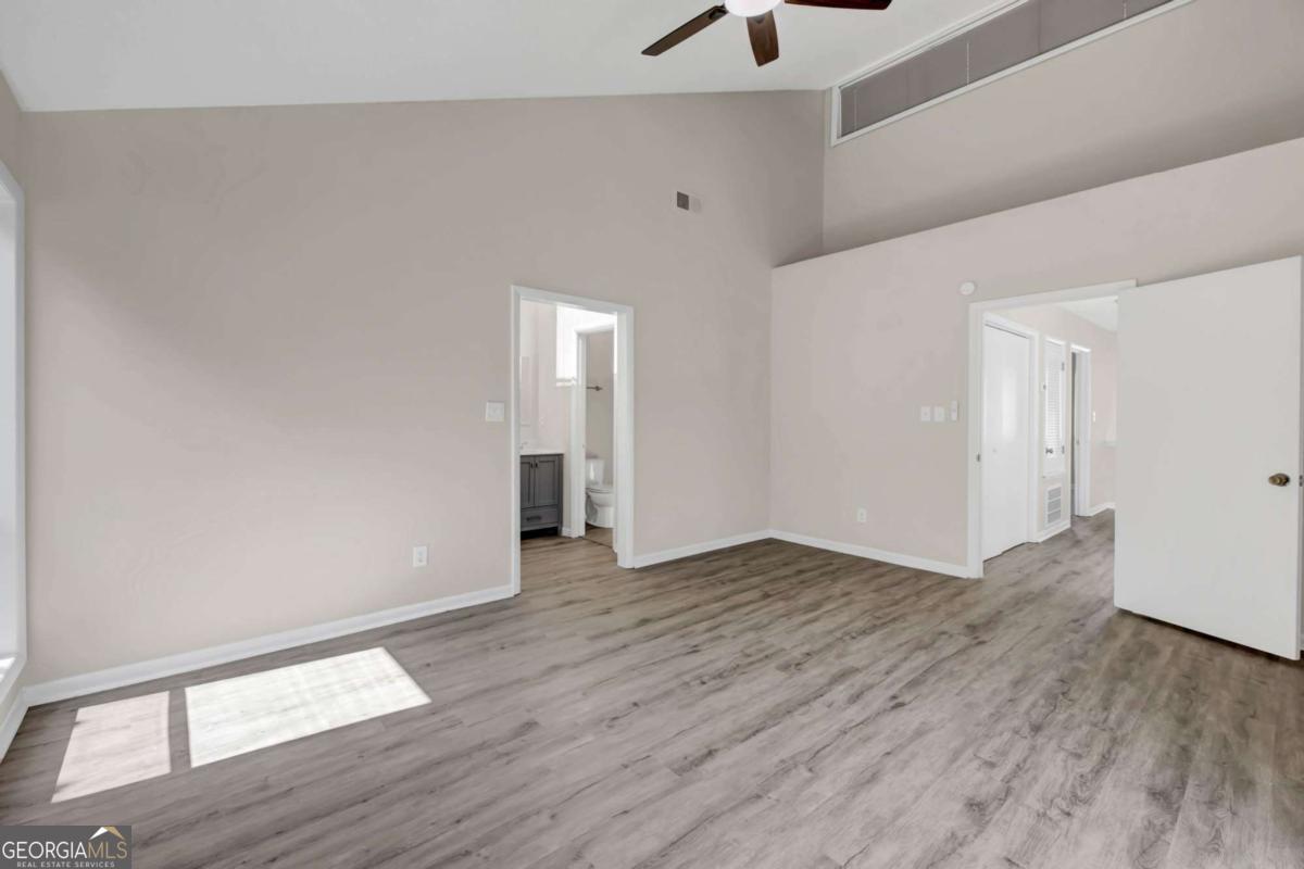 708 Serramonte Drive Property Photo 21