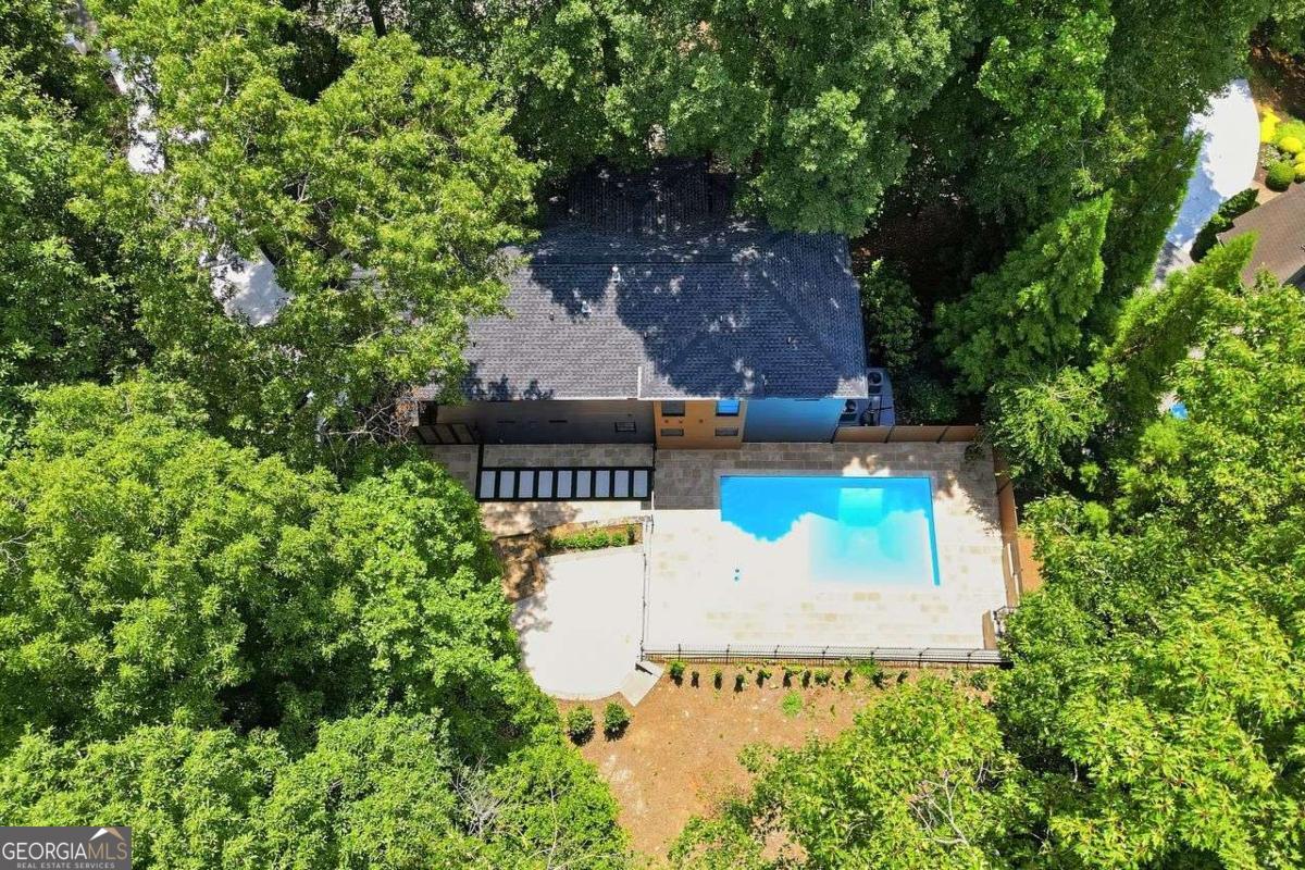 4250 Carmain Drive Ne Property Photo 4