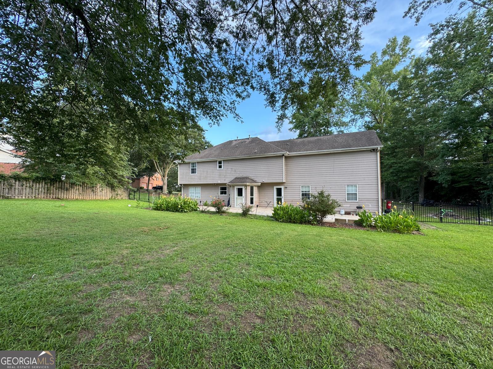 760 Kings Crest Court Property Photo 26