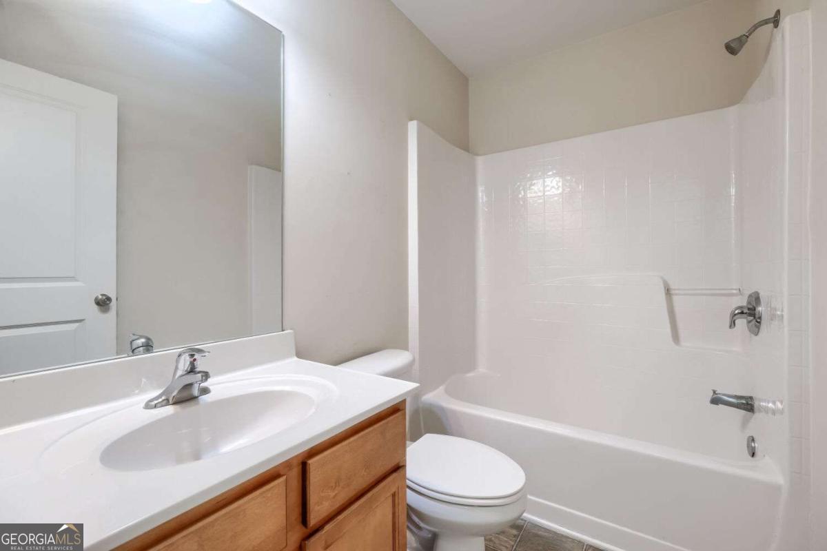 5237 Mill Way Property Photo 21