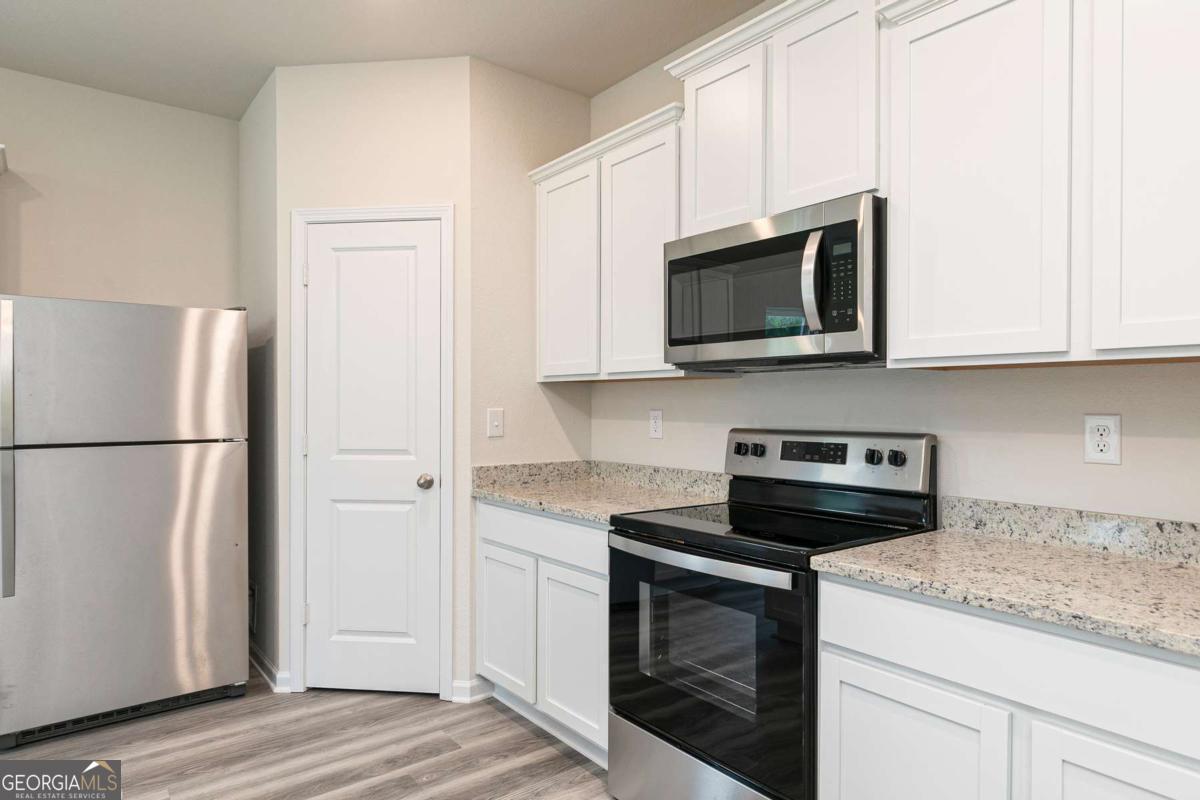 410 Prescott Way Property Photo 1