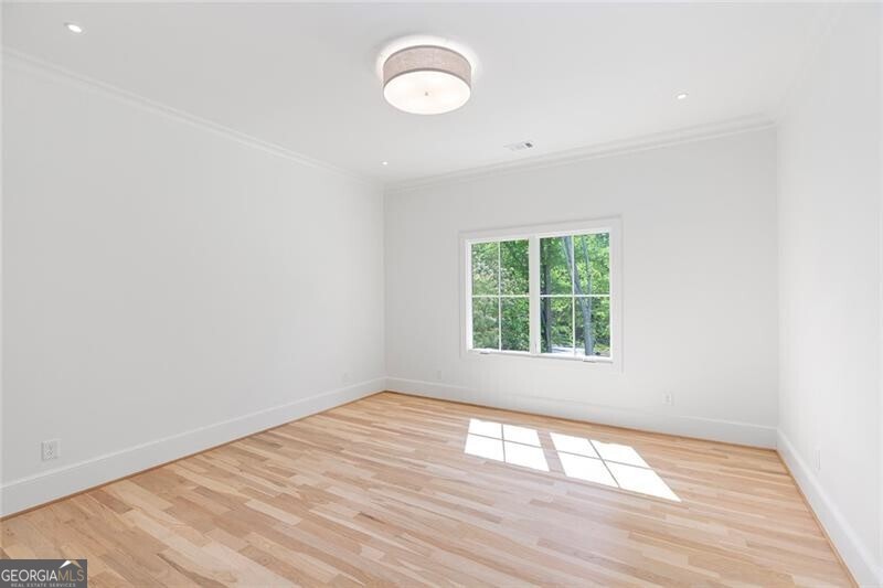 3290 Dunlop Court Ne Property Photo 33