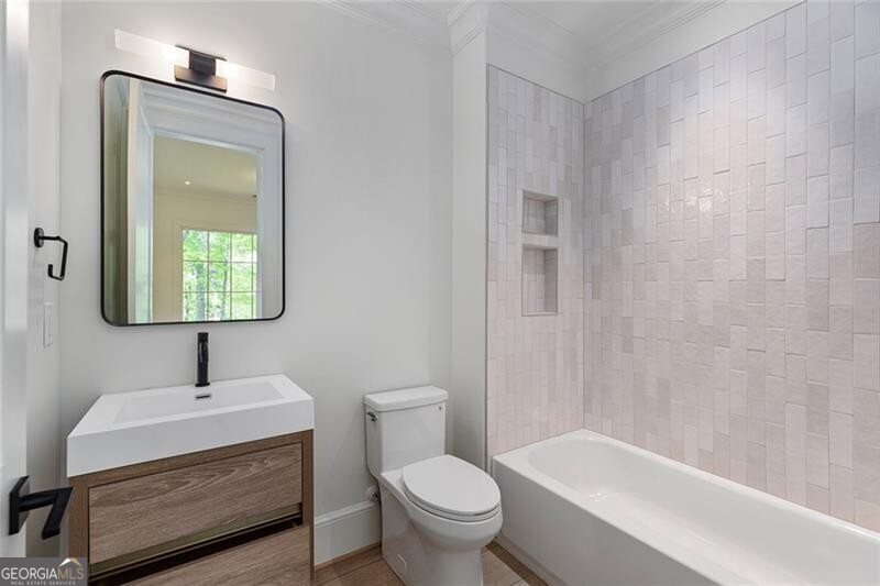 3290 Dunlop Court Ne Property Photo 54
