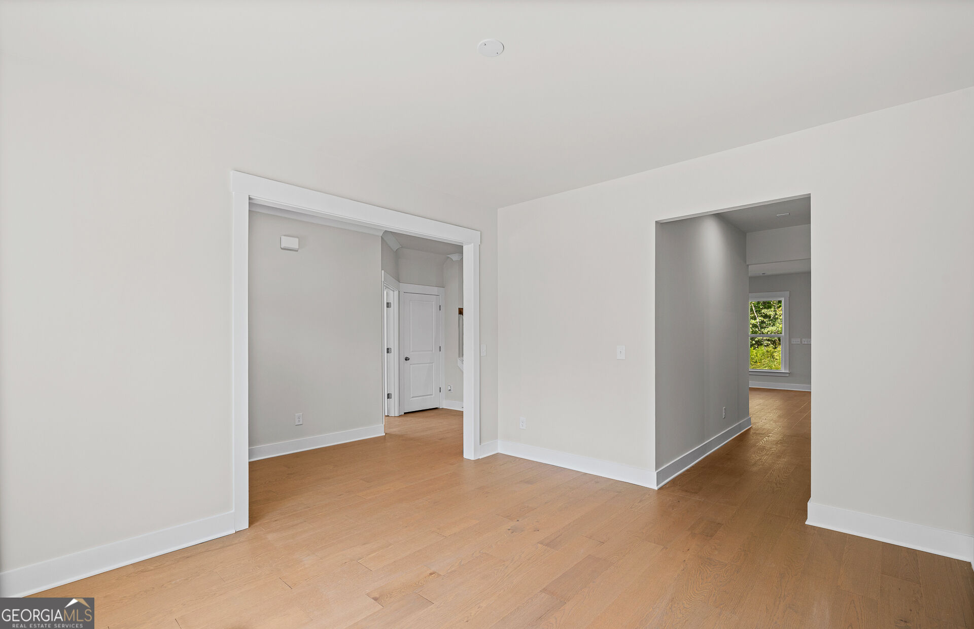 1606 Waterchase Drive Property Photo 8