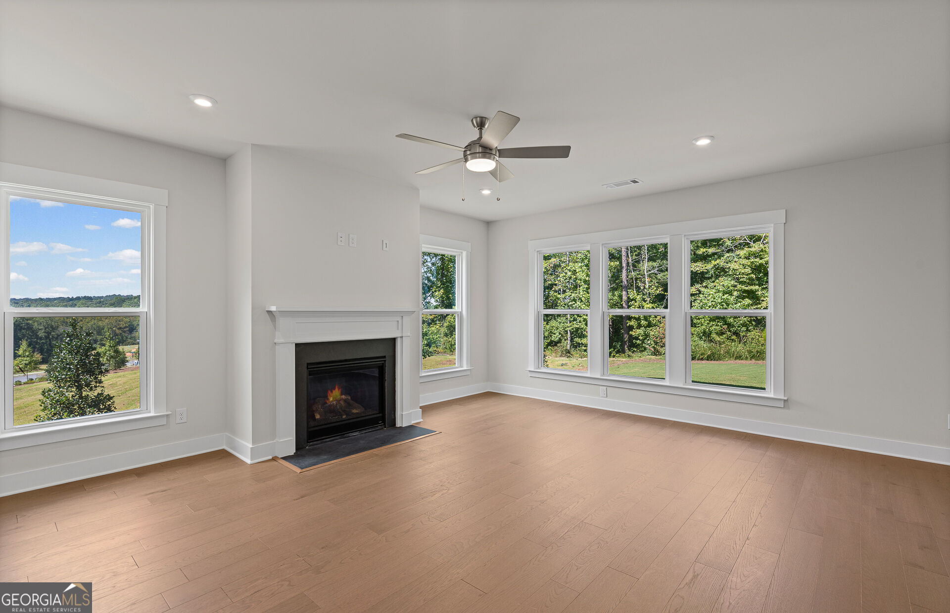 1606 Waterchase Drive Property Photo 11