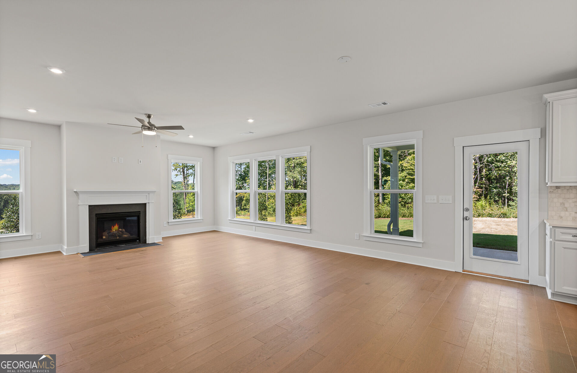 1606 Waterchase Drive Property Photo 14