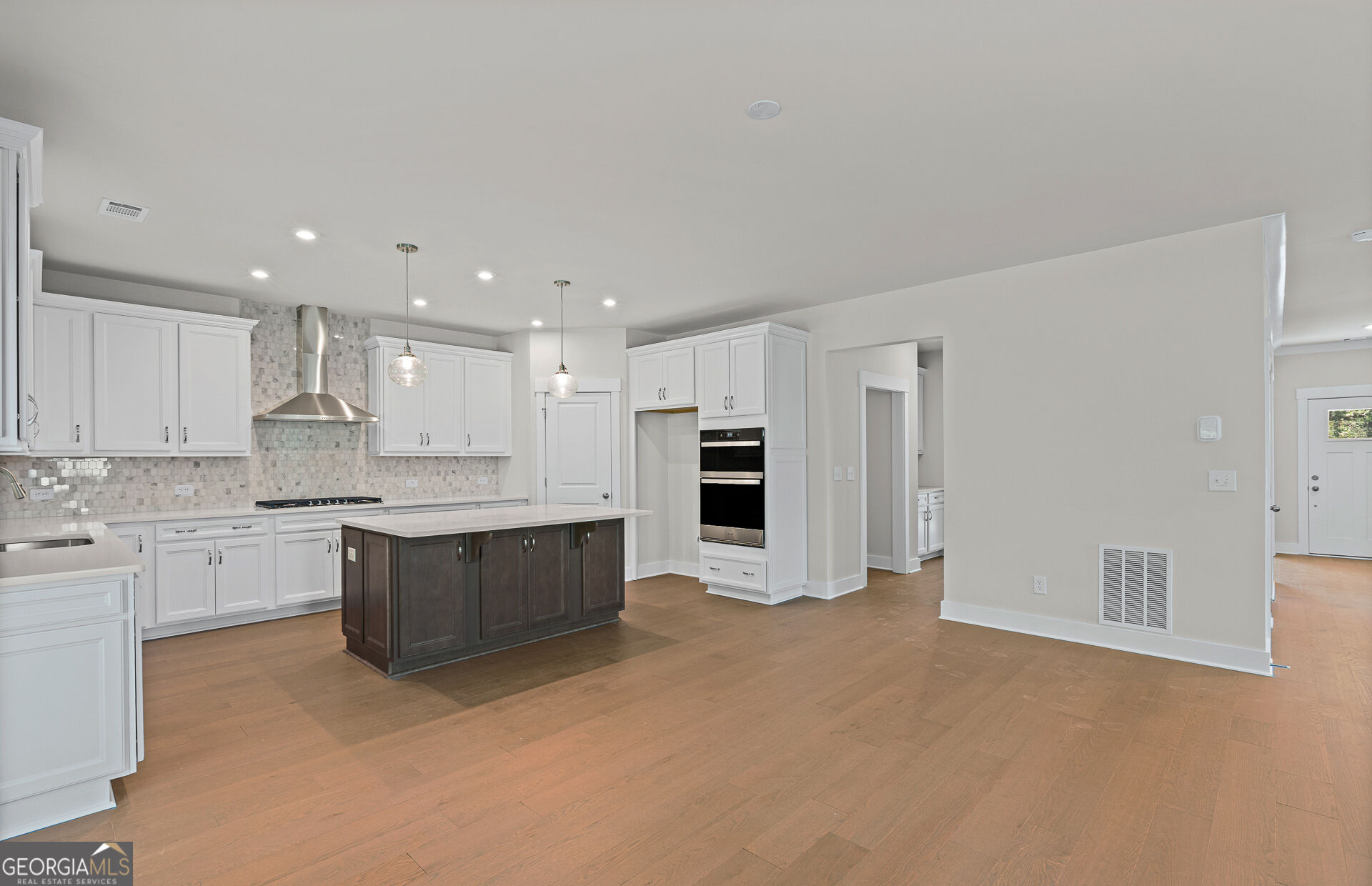 1606 Waterchase Drive Property Photo 15