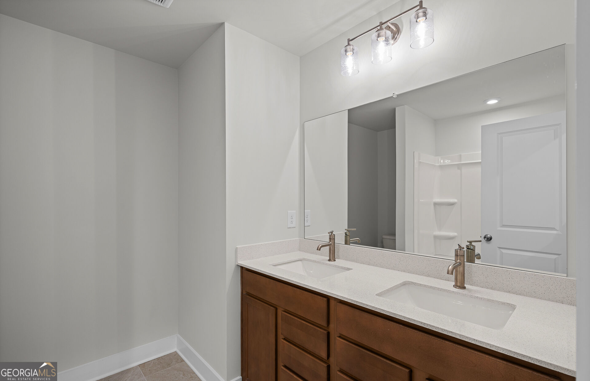1606 Waterchase Drive Property Photo 25