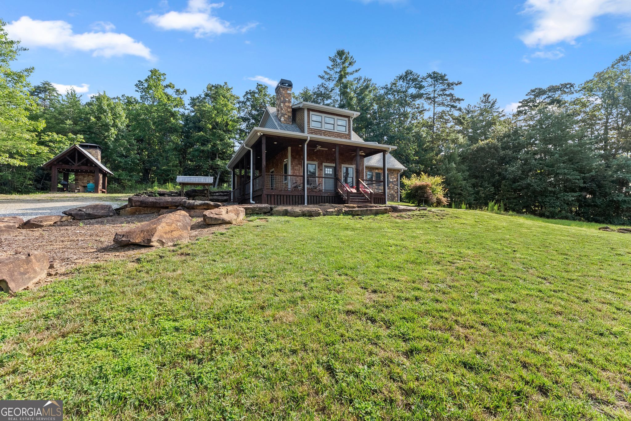 4061 Property Photo 6