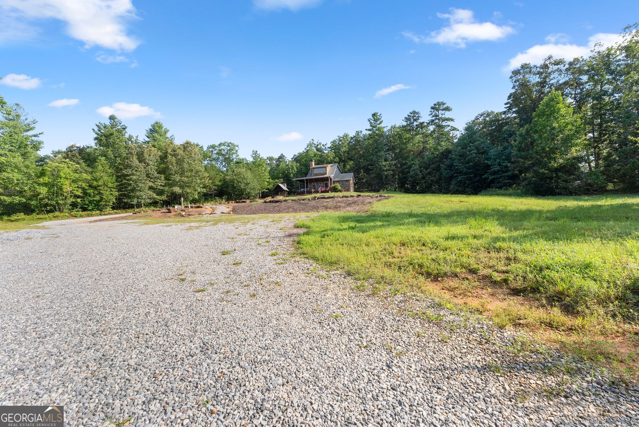 4061 Property Photo 8